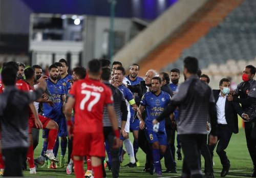 جنجال در اردوگاه پرسپولیس به اوج رسید/ تأیید آرای انضباطی دیدار سپاهان - پرسپولیس و دربی در کمیته استیناف 
