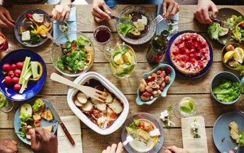 این غذاها را نباید ناشتا مصرف کرد