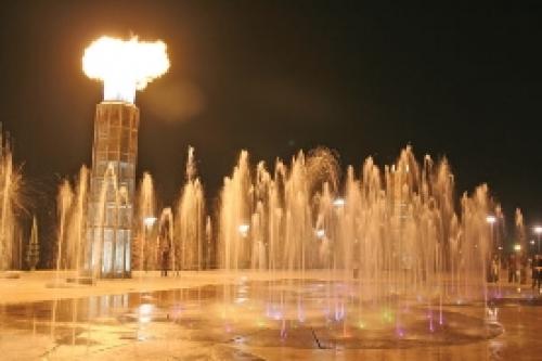 برپایی جشن های نوروزی در بوستان آب و آتش