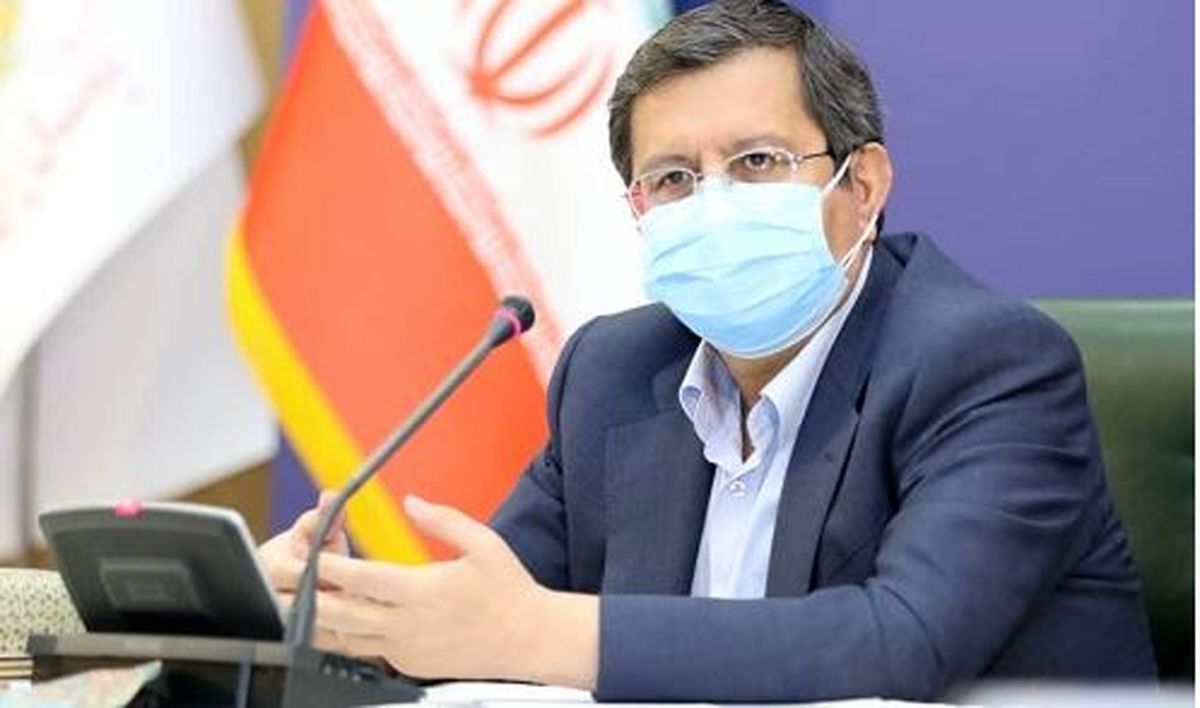 عکس جنجالی همسر همتی در اولین مناظره انتخابات+عکس