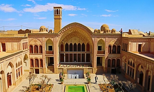  سرای عامری‌ها در میان برترین هتل‌های خاورمیانه