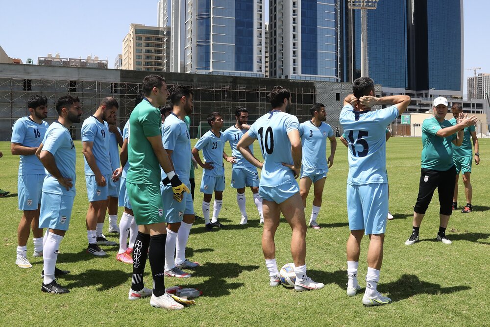 تیم ملی هافبک پرسپولیس را مصدوم به تهران برگرداند 