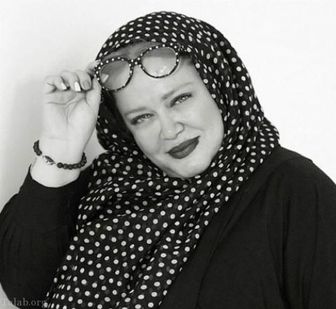 تصویر شیک وباحال خانم بازیگر در خانه اش 