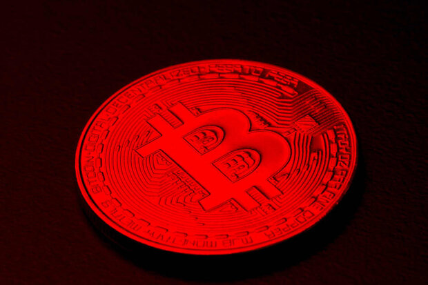 بدترین سقوط بیت‌کوین در ۱۰ روز اخیر ثبت شد 