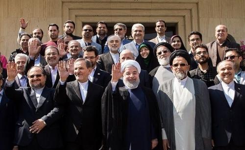یعنی دولتی ها واکسن زده بودند؟!
