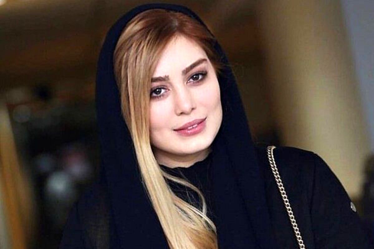 ژست دلبری سحر قریشی در مقابل دوربین 