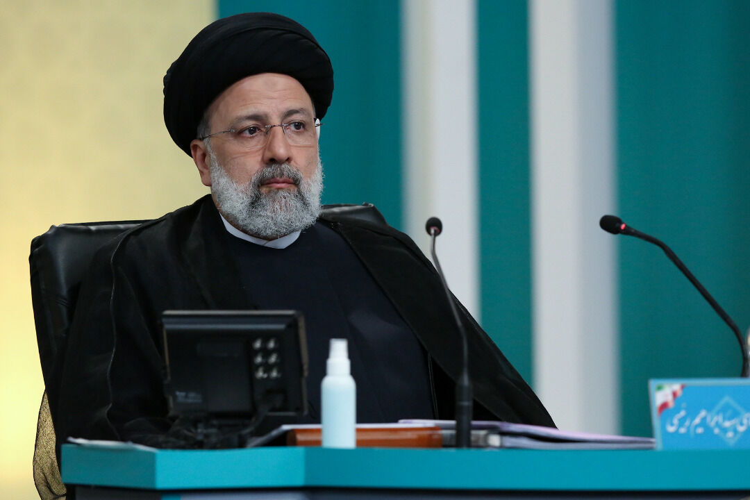 رئیسی مالیات حوزه تولید را کاهش می‌دهد