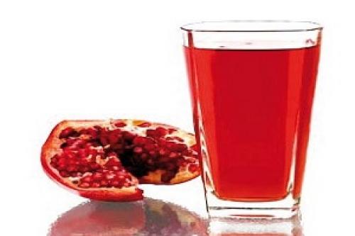 دهانشویه طبیعی با آب انار