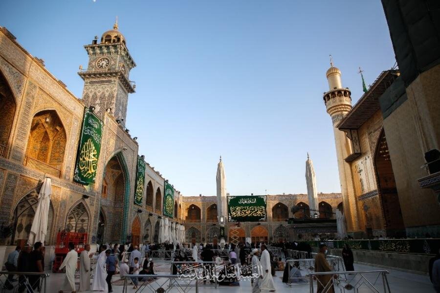  تصاویر/ جشن ولادت امام رضا (ع) در حرم حضرت امیرالمومنین (ع) 