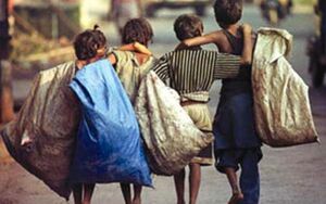 کودکان کار را به اورژانس اجتماعی تحویل دهید