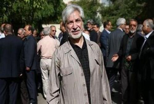 فعال اصلاح‌طلب: کاش انقلاب اسلامی نداشتیم!