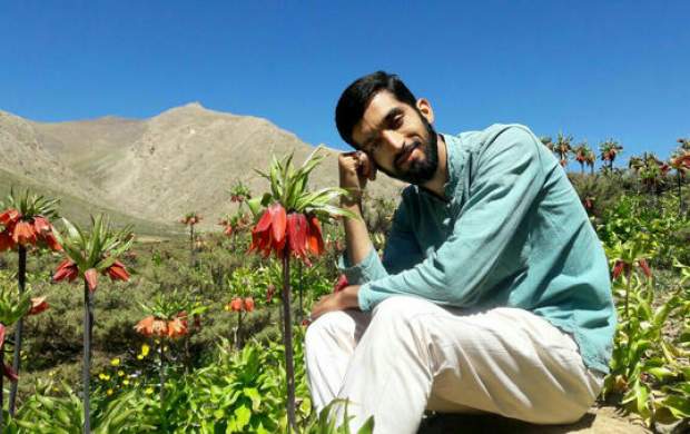 وضوگرفتن شهید حججی در صحن امام رضا(ع) وضوگرفتن شهید حججی در صحن امام رضا(ع)