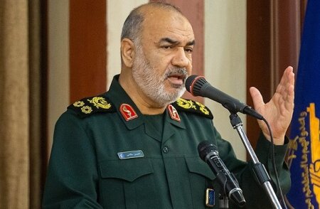 سرلشکر سلامی: هرچه سرمایه داریم از ملت است