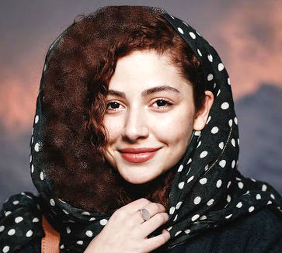 گریم متفاوت و سنگین  مهتاب ثروتی /عکس 