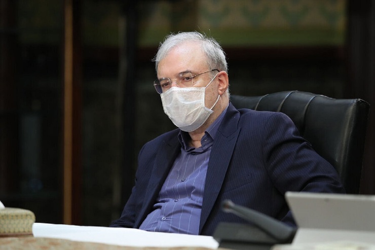 بازدید سرزده نمکی از مرکز واکسیناسیون خودرویی بازدید سرزده نمکی از مرکز واکسیناسیون خودرویی