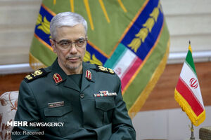 تسلیت سرلشکر باقری به خانواده امیرجوادیان 