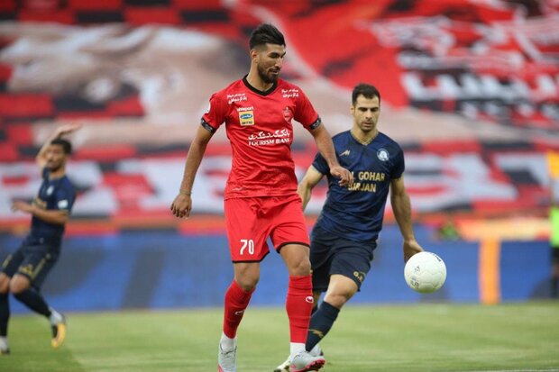 مذاکرات جدی تیم اصفهانیِ «پول‌دار»!/بازیکن پرسپولیس در تور سپاهان