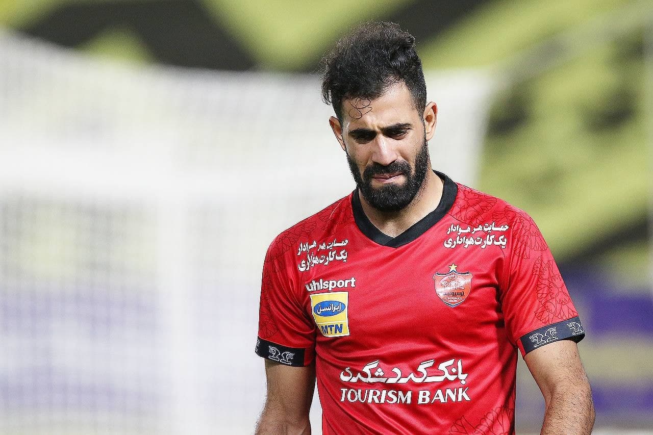  افشاگری مدیر عامل استقلال / شکایت آبی‌پوشان از مدافع پرسپولیس علنی شد 