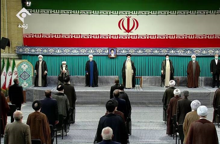 فیلم/ آغاز مراسم تنفیذ ریاست جمهوری فیلم/ آغاز مراسم تنفیذ ریاست جمهوری