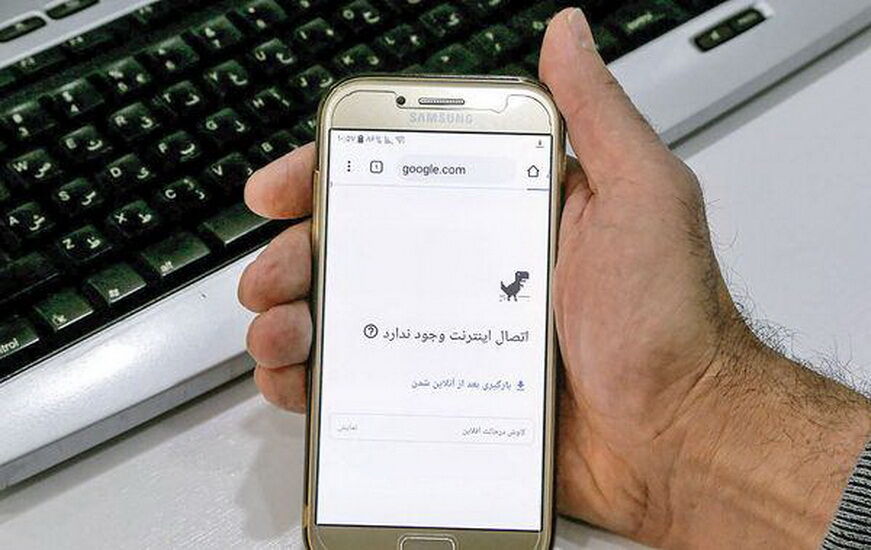 درخواست از رئیسی برای توقف طرح جنجالی محدودیت اینترنت