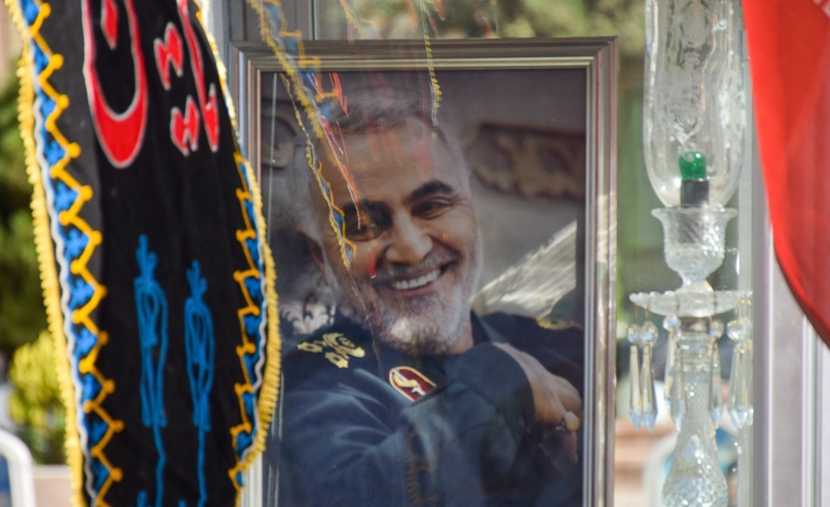 شمیم عزای حسینی در مزار سردار دل‌ها