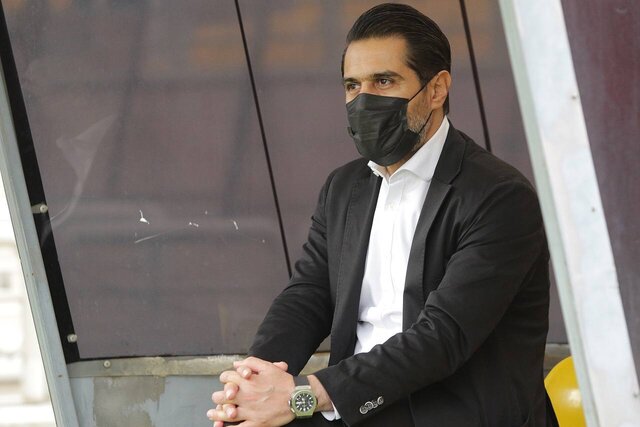 تمدید قراداد پیروانی با پرسپولیس  