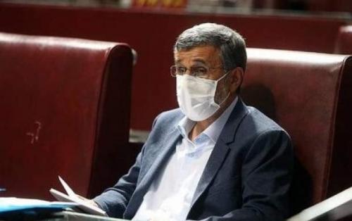 احمدی نژاد: هرجای دنیا می روم می خواهند با من عکس بیندازند/ آماده‌ام بین همه برادران منطقه واسطه شوم