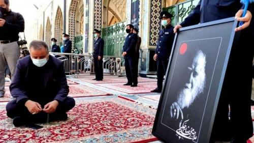 «الحیاة» است چنین همسفر تنهایی