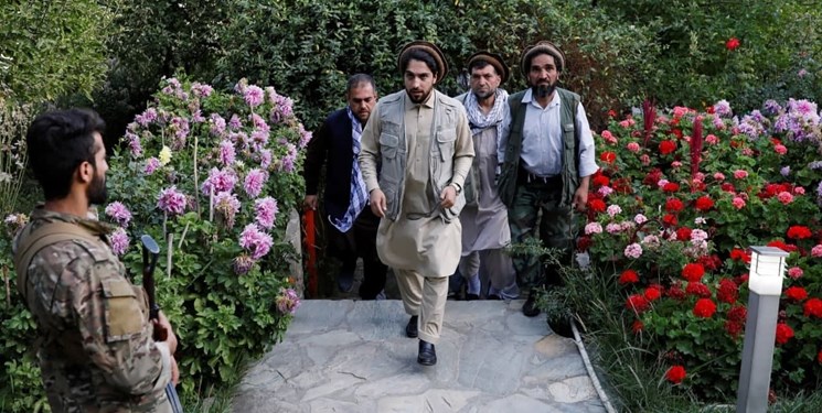  احمد مسعود: در صورت تقسیم برابر قدرت در افغانستان کناره‌گیری می‌کنم 