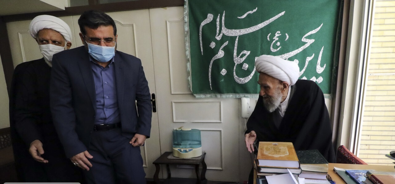 عکس/ دیدار وزیر ارشاد با آیت الله ناصری