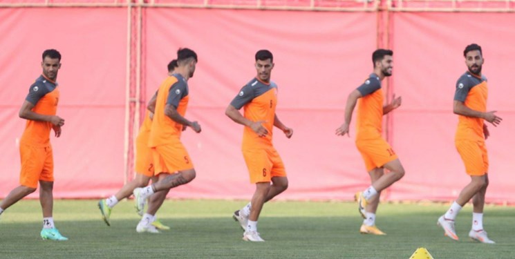 غایبان استقلال مقابل پرسپولیس