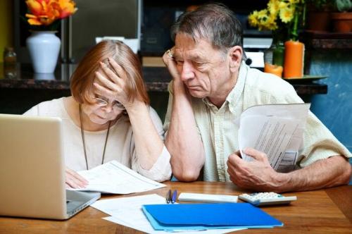 قطع کمک هزینه بیکاری میلیون ها آمریکایی 