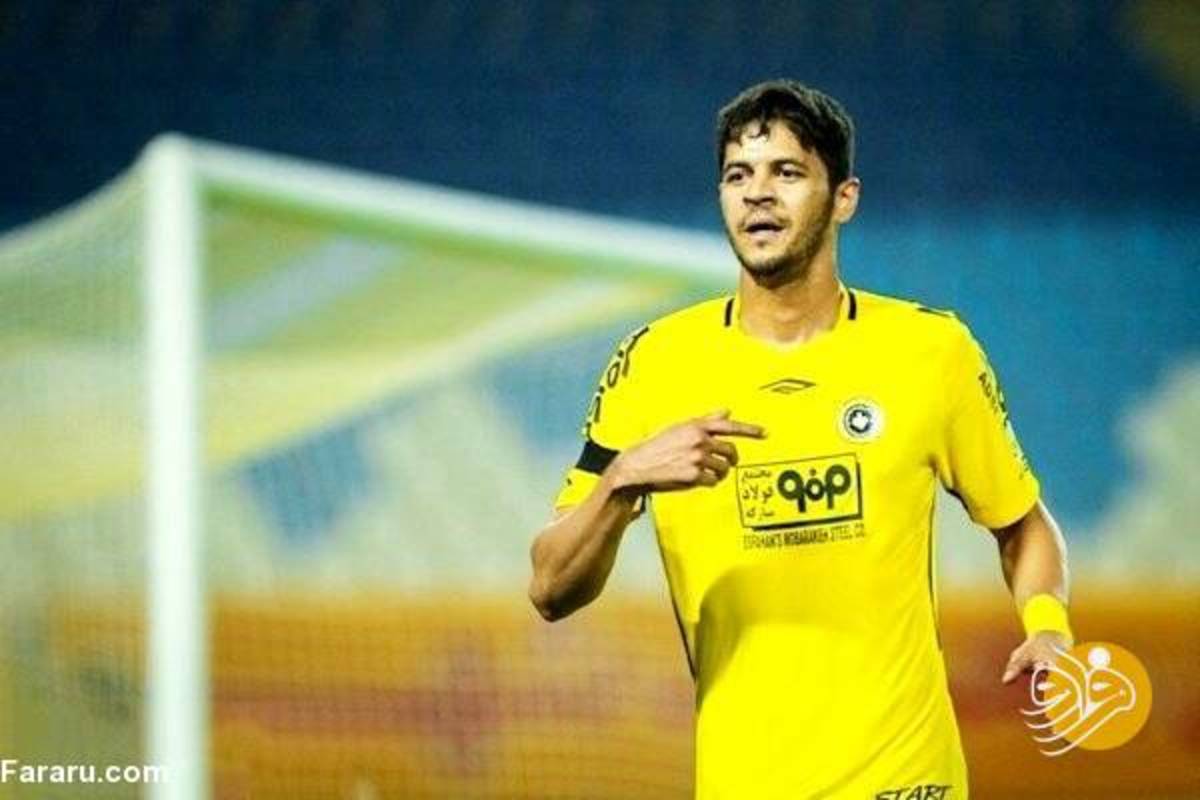 دومین ستاره نقل و انتقالاتی پرسپولیس رونمایی شد/ پرسپولیس با مهاجم خارجی جدیدش توافق کرد