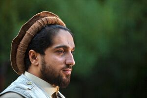 نباید از احمد مسعود بت بسازیم