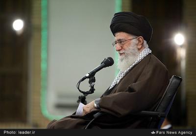 عکس/دیدار اعضای اتحادیه انجمن‌های اسلامی دانش‌آموزان با رهبر معظم انقلاب