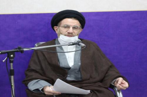بزرگداشت شعائر الهی با کمک به عتبات‌