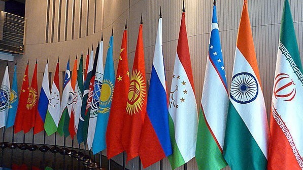 نقش استراتژیک ایران در اتصال چین به اروپا/ظرفیت ایران برای همکاری با سازمان همکاری‌ شانگهای و اتحادیه بریکس