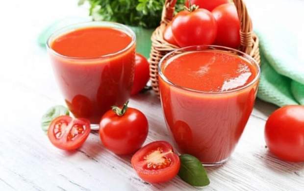چهار فایده معجزه‌آسای آب گوجه‌فرنگی
