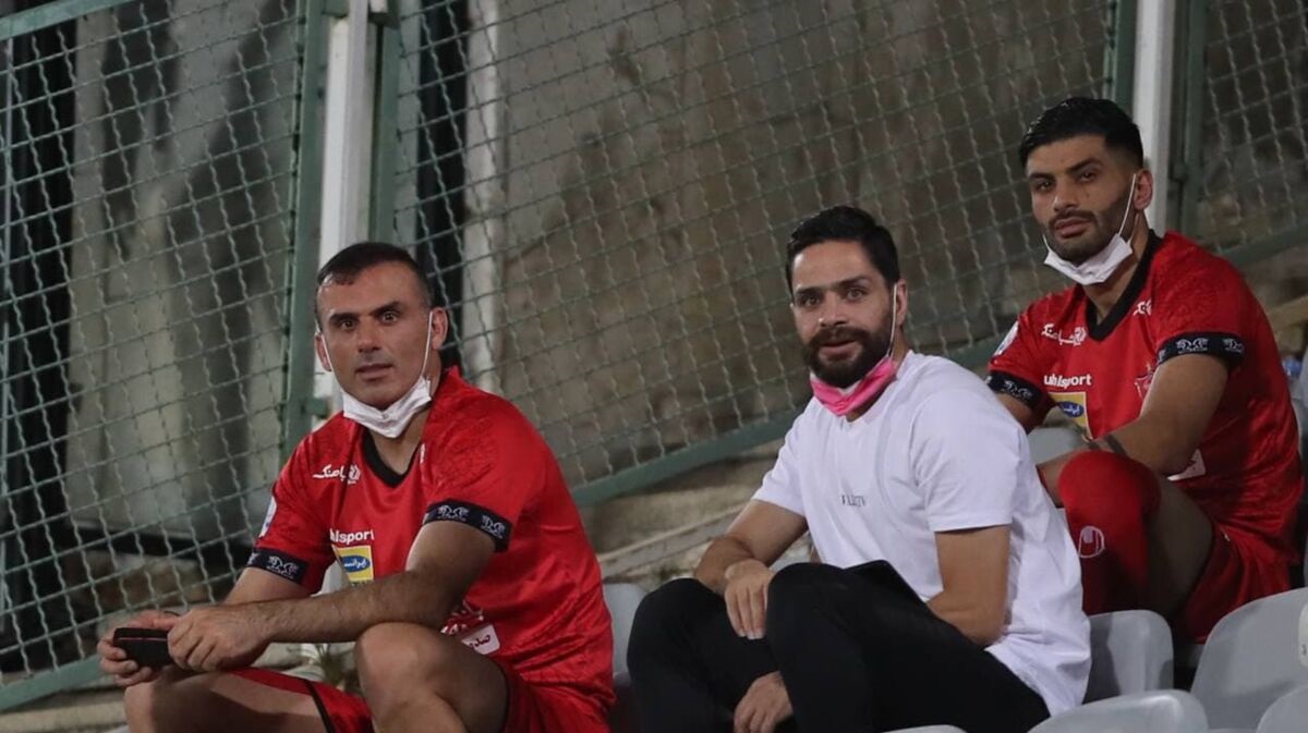 شوک خبری در اردوگاه پرسپولیس قبل از دیدار حساس/نیمکت نشینی ستاره جنجالی پرسپولیس قطعی شد 
