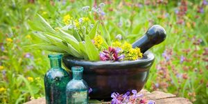 تاییدیه وزارت بهداشت برای طب ایرانی