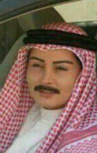 لایی کشیدن دختران سعودی با لباس مبدل! +عکس