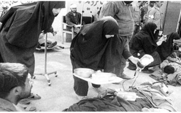 مروری بر نقش‌آفرینی زنان در دوران دفاع مقدس