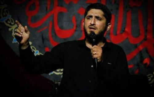 حسین حسین روی لب زوار اربعین/ امیر عباسی