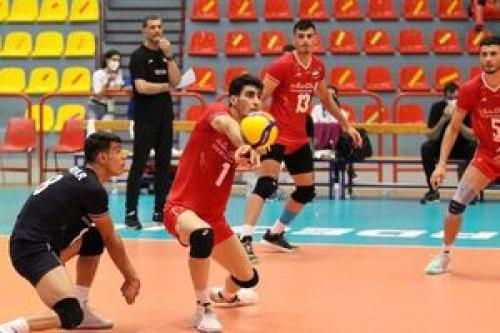 پیروزی ایران در نبرد آسیایی‌ها/ صعود شاگردان عطایی با صدرنشینی