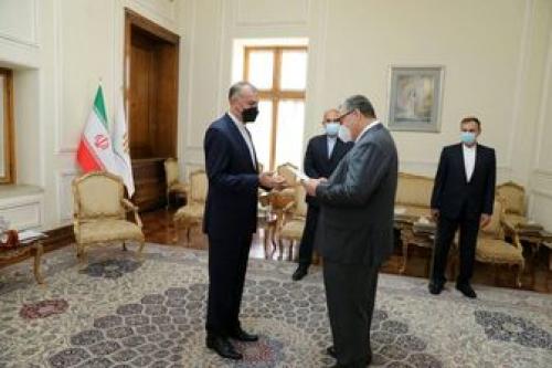 سفیر فنلاند استوارنامه خود را به امیرعبداللهیان تسلیم کرد 