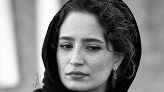 نگار جواهریان و تینا پاکروان به صرف عصرانه 