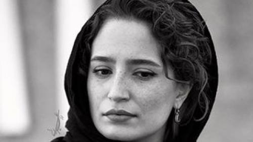 نگار جواهریان و تینا پاکروان به صرف عصرانه 