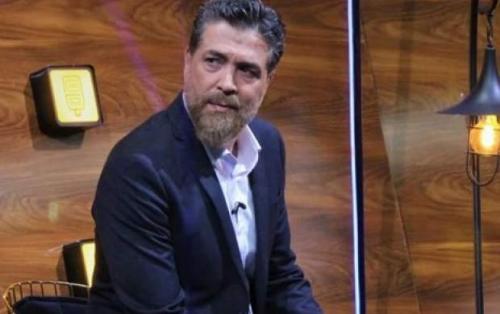 ماجرای قرآن جیبی فرج الله سلحشور سر صحنه