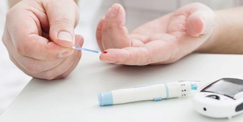 کرونا ممکن است باعث افزایش قند خون شود 