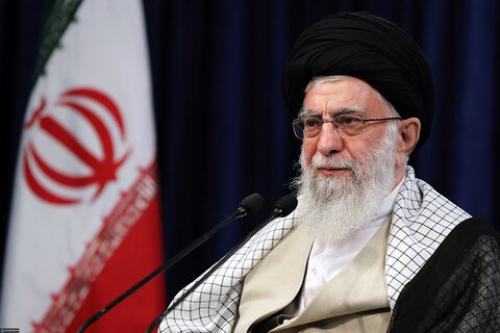 نیروهای مسلح ما حصار مستحکم برای کشور و ملت است/ کسانی که با تکیه به دیگران توهم تأمین امنیت دارند به زودی سیلی خواهند خورد